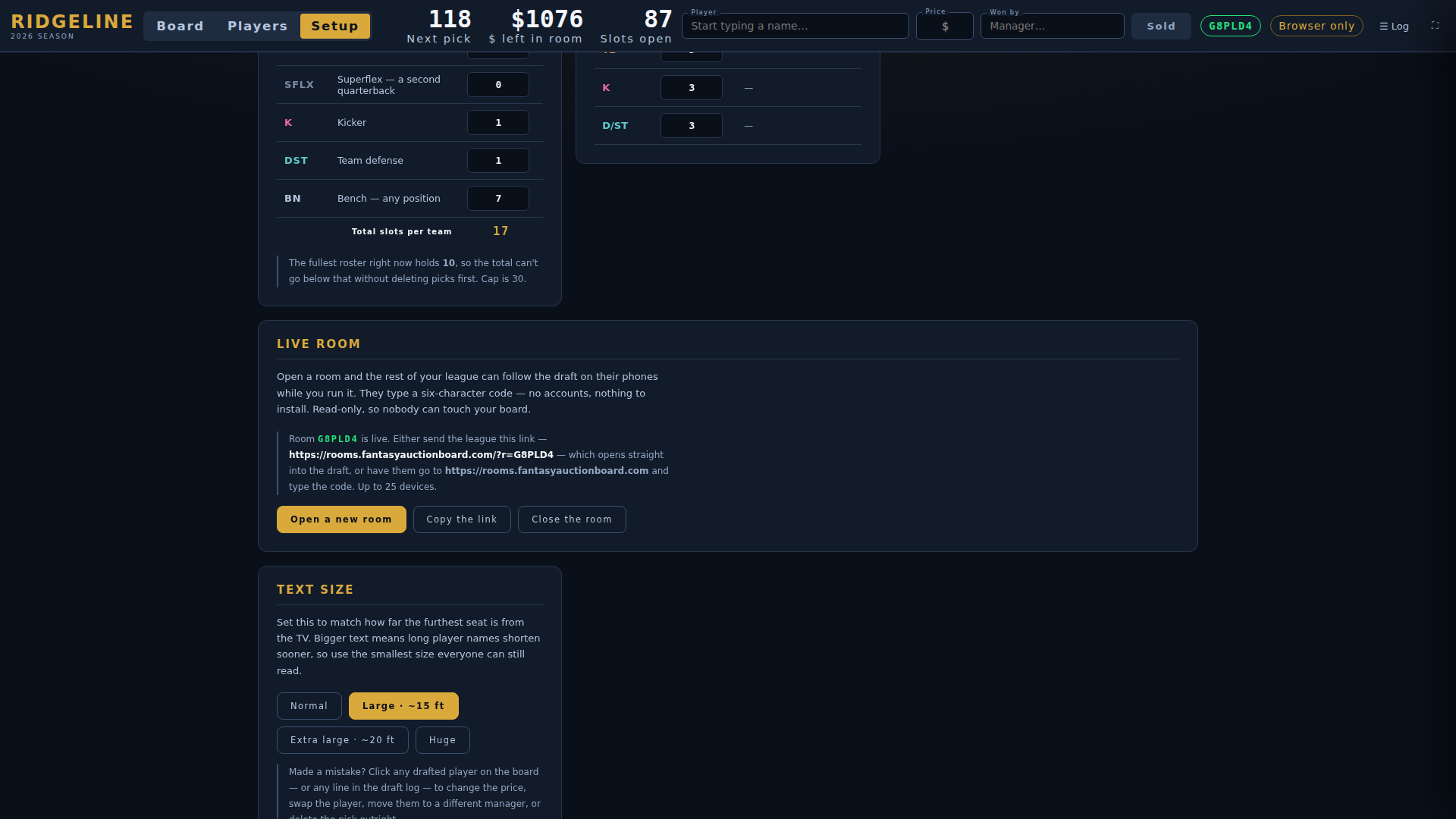 Live room setup panel showing the room code, shareable link and text size options